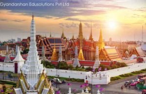 Bangkok: A Vibrant City of Temples, Markets and Nightlife