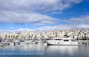 Puerto Banús: The Glamorous Marina and Luxury Destination of Spain